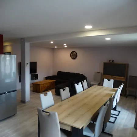 Holiday home L'estaou